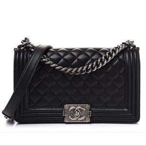 CHANEL Calfskin Quilted Medium Boy Flap Bag Black